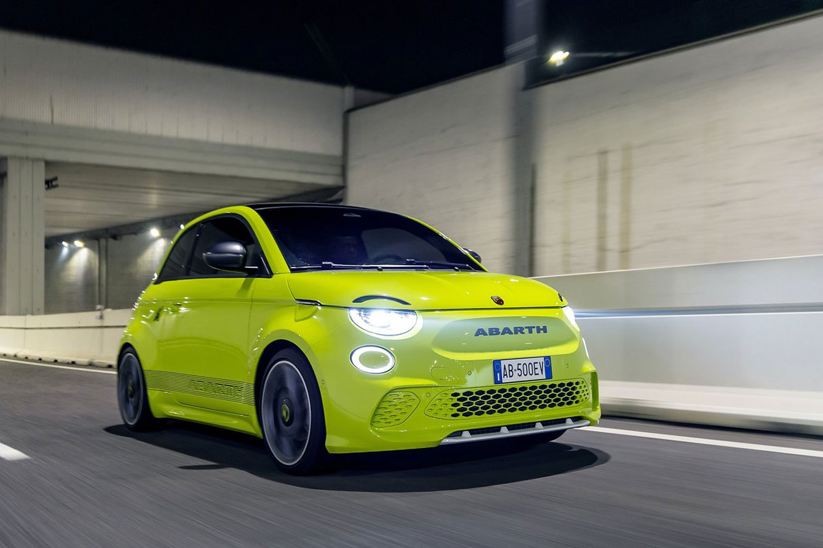 Der neue Abarth 500e Scorpionissima